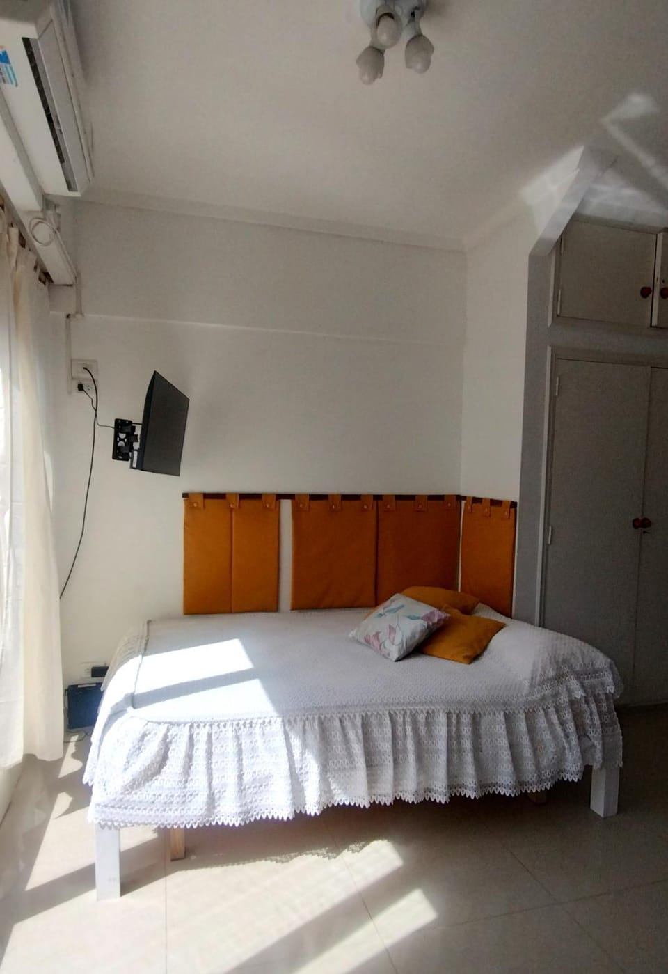 Bed, TV and multimedia