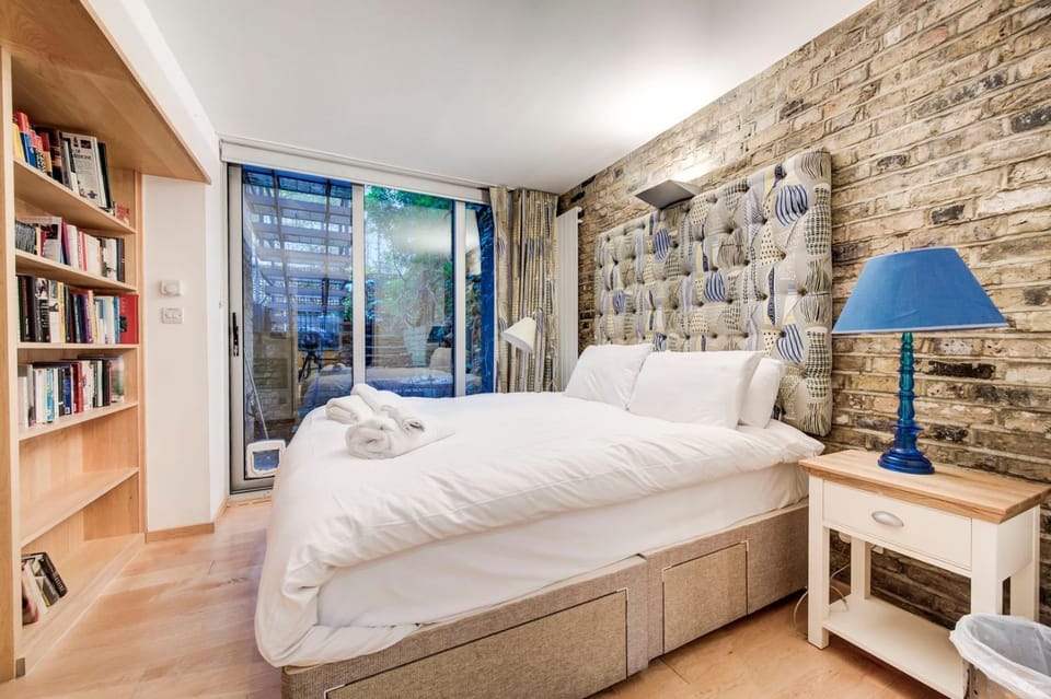 GuestReady - Lower Ground Classic near The Oval Apartment in London Borough of Southwark