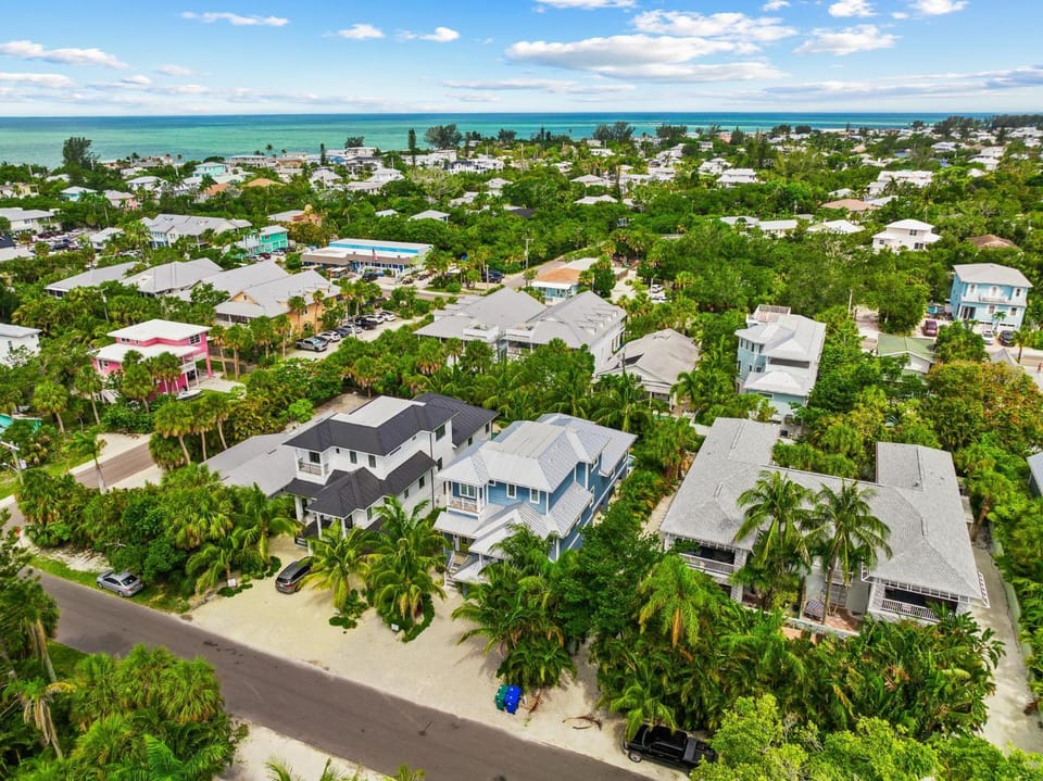 Endless Summer House in Anna Maria Island