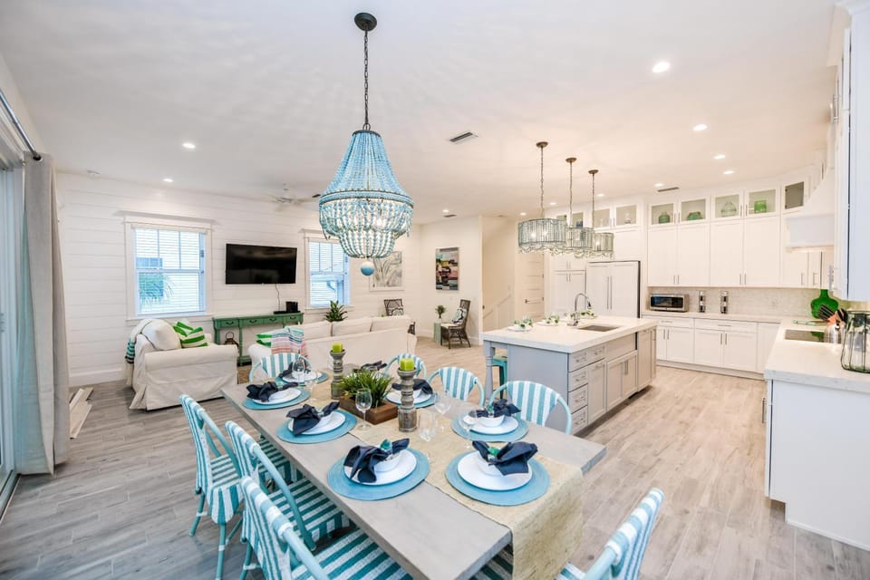 Freckled Fin House in Anna Maria Island