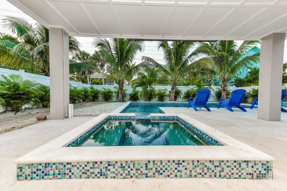 Freckled Fin House in Anna Maria Island