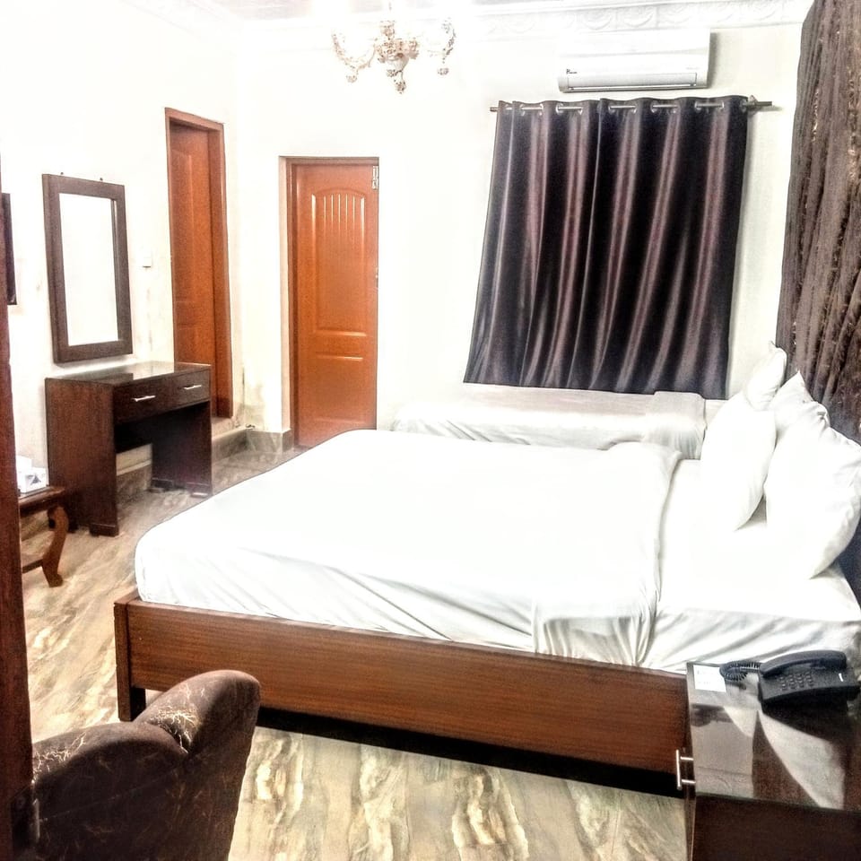 Galaxy Ambassador Guest House Islamabad Bed and Breakfast in Islamabad