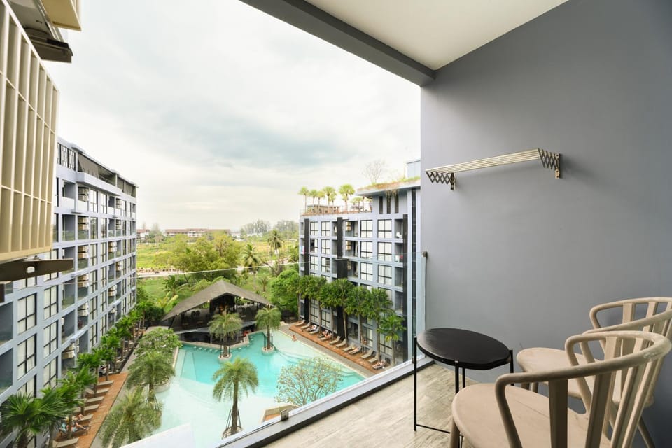View (from property/room), Balcony/Terrace, Pool view