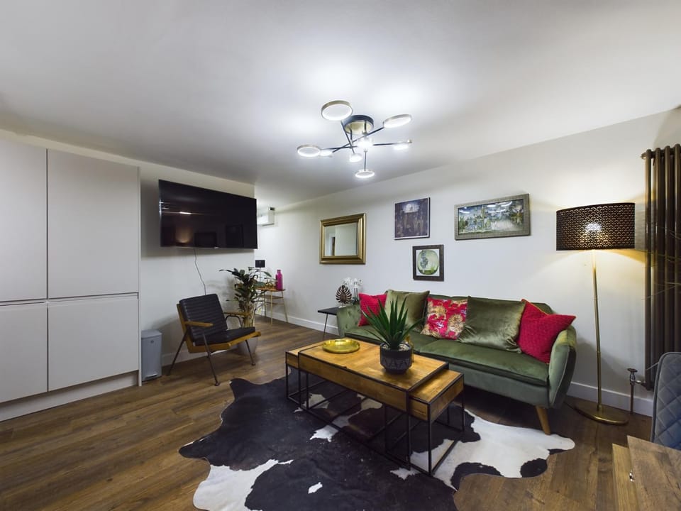 TV and multimedia, Living room