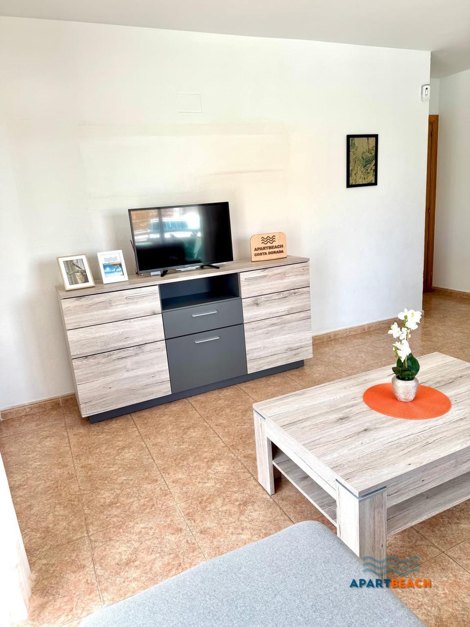 APARTBEACH LOS JUNCOS 3 GRAN TERRAZA y SOLEADO Apartment in La Pineda