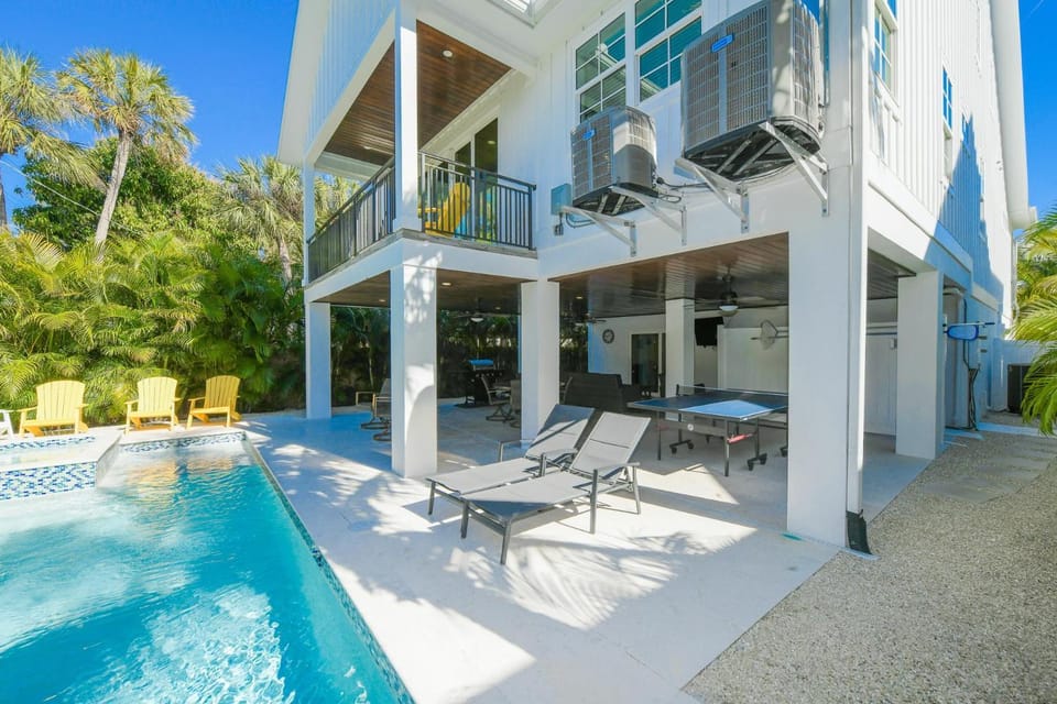 Under the Sea House in Holmes Beach
