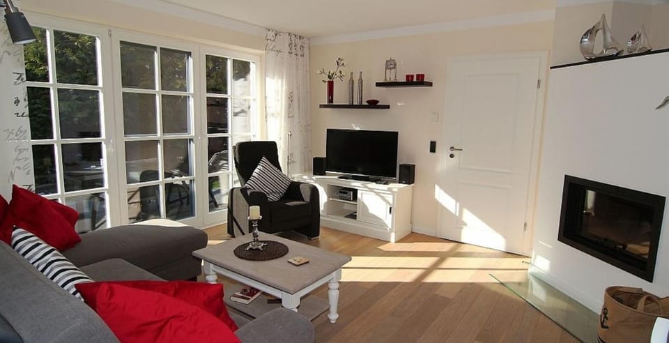 Ferienwohnung 1 Rosenberg 32 Apartment in Zingst