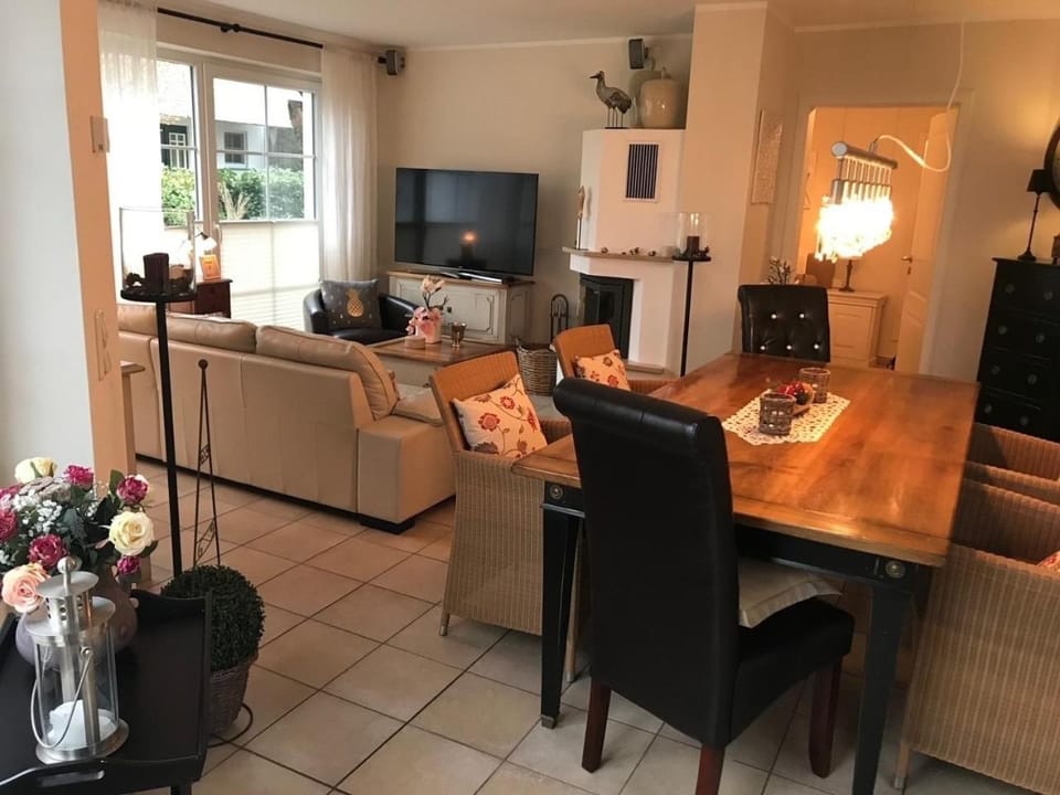 Godeke Michels Ferienwohnung 21 Seestr5b Apartment in Zingst