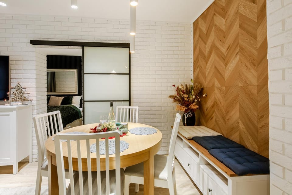 Living room, Seating area, Dining area