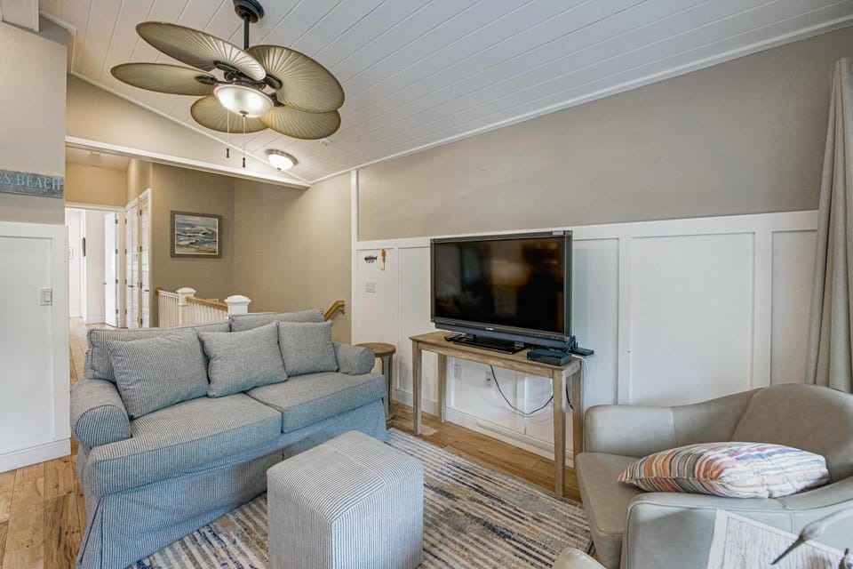 Sea Grape Escape Apartment in Holmes Beach