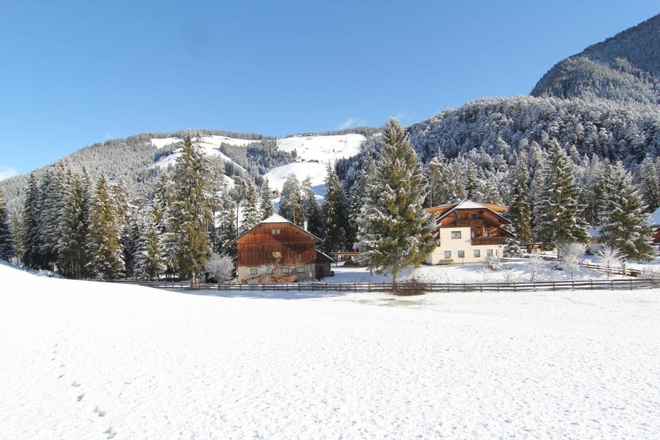 Property building, Winter