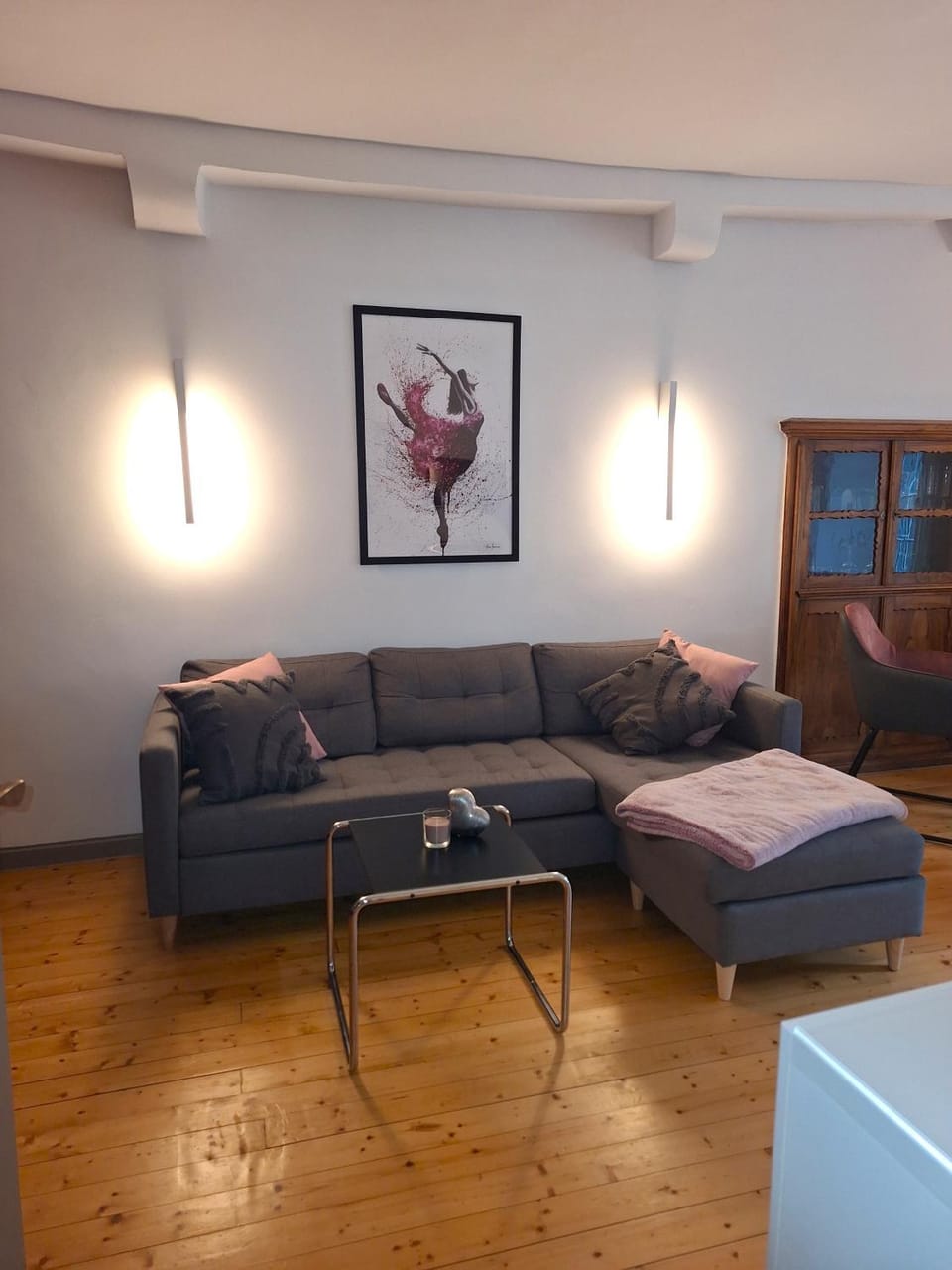 Communal lounge/ TV room, Living room, Seating area