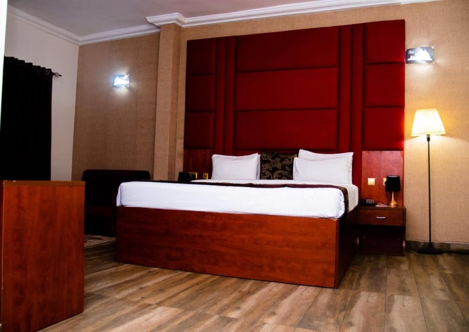 Golden Tulip Hotel -GT31 Stadium Road Hotel in Nigeria
