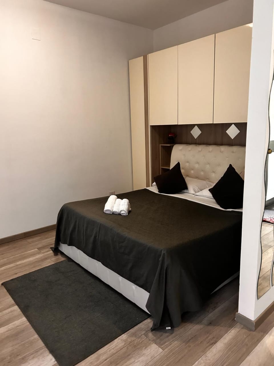 MiraHouse Apartment in Ostia