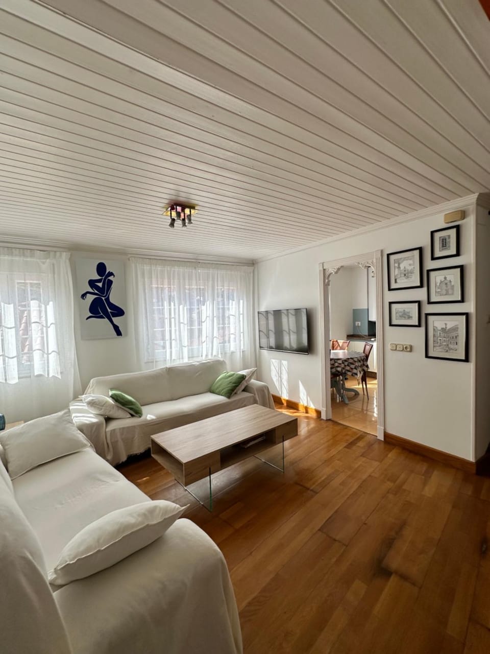 TV and multimedia, Living room, Photo of the whole room