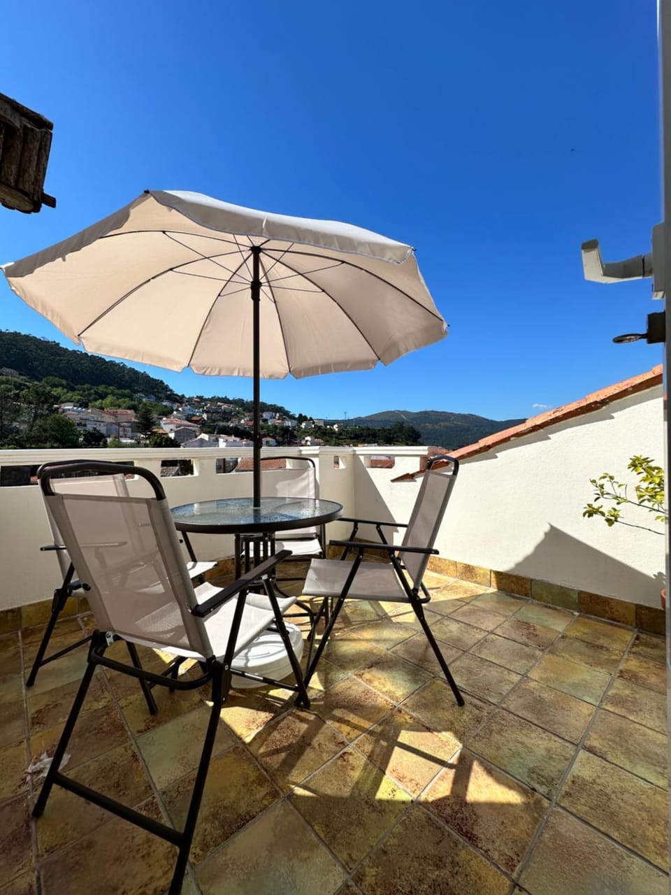 Patio, Day, Natural landscape, Bird's eye view, View (from property/room), View (from property/room), Balcony/Terrace, Landmark view, Mountain view, Mountain view, Sea view, Street view, sunbed