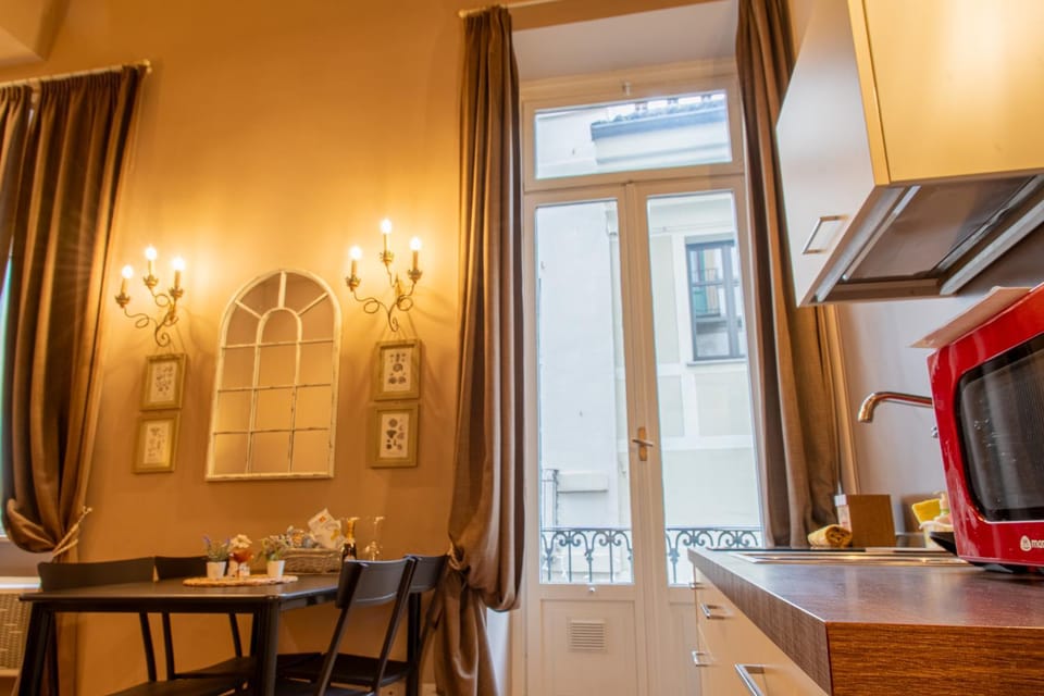 Kitchen or kitchenette, Living room, kitchen, kitchen