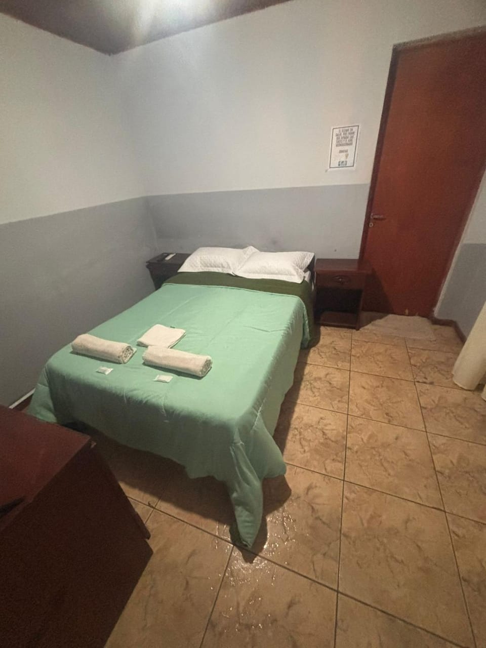 Bed, TV and multimedia, Photo of the whole room, Bedroom, room service, towels, air conditioner