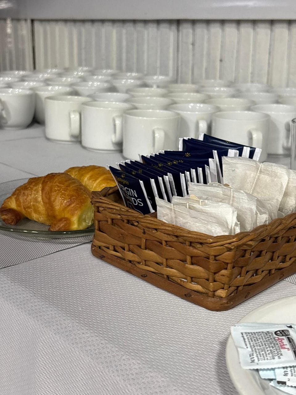 Breakfast, Buffet breakfast