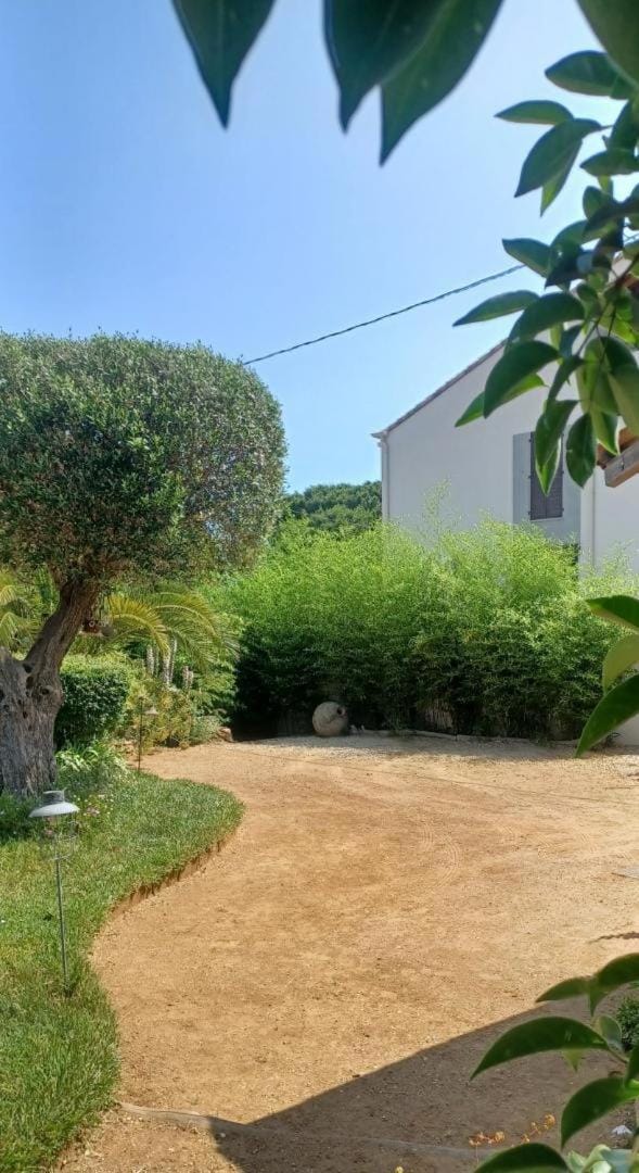 Leï bugadiero House in La Croix-Valmer