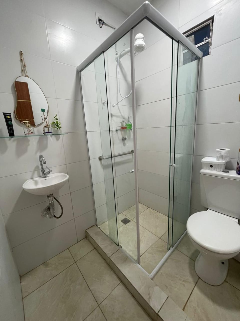Shower, Bathroom, bidet