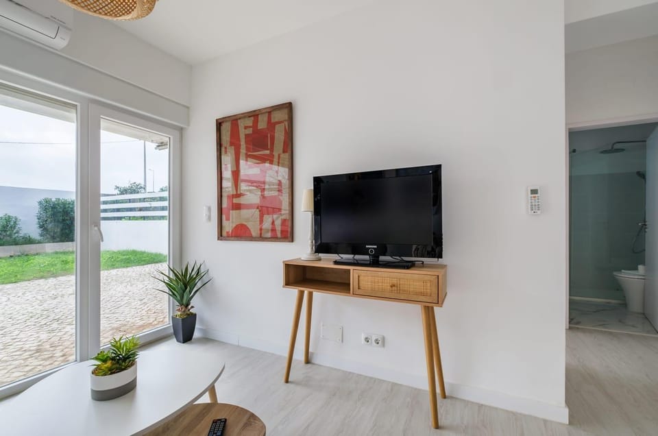 Portugal Portfolio - Seascape Apartment Unit 2 Apartment in Estoril