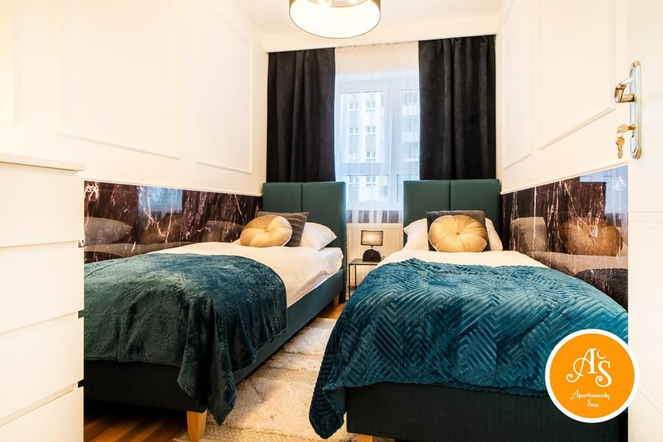 ApartamentySnu, Wola Komfort IV z parkingiem Apartment in Warsaw