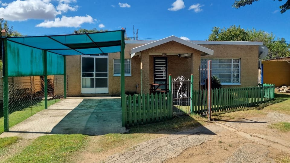 Ani-Lem Self-Catering Apartment in South Africa