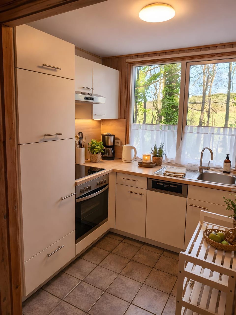 Kitchen or kitchenette, Living room