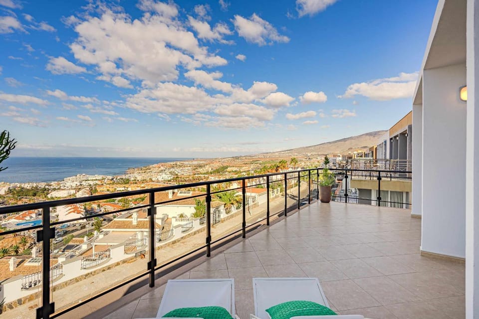 Natural landscape, View (from property/room), Sea view