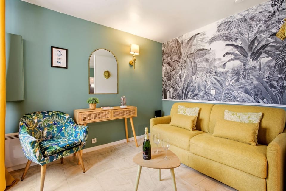 La Suite - Rez de Chaussée - Hypercentre - Wifi Apartment in Caen