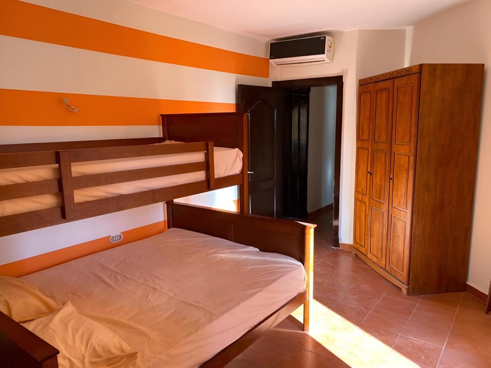 Bed, Photo of the whole room, Bedroom, bunk bed, wardrobe, air conditioner