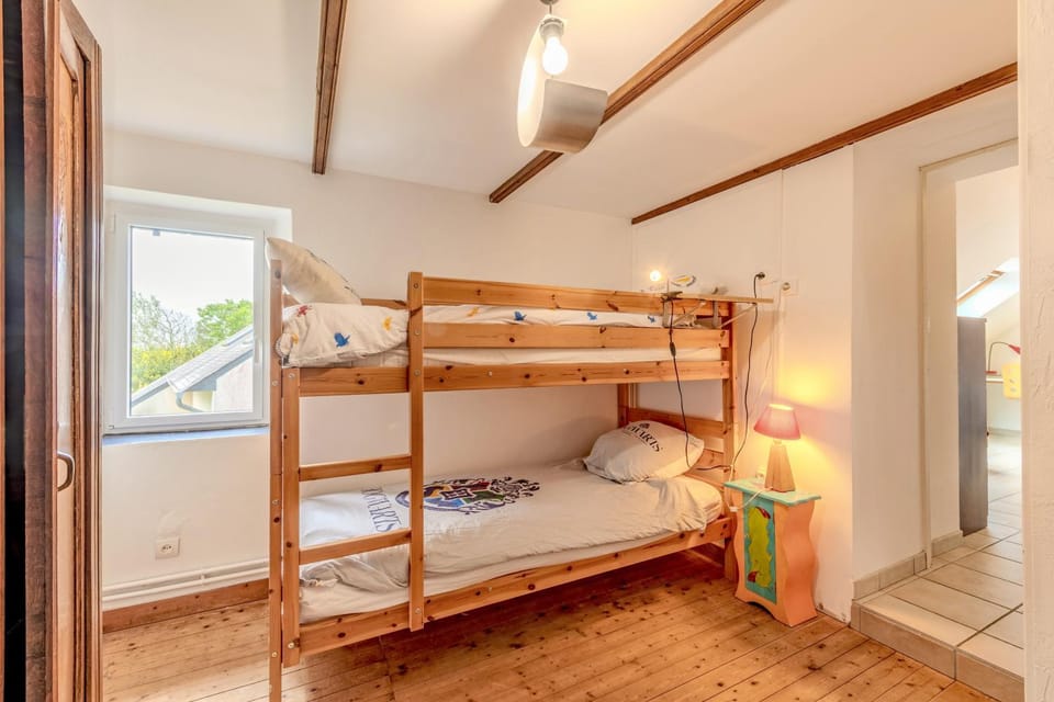 Property building, Living room, Bedroom