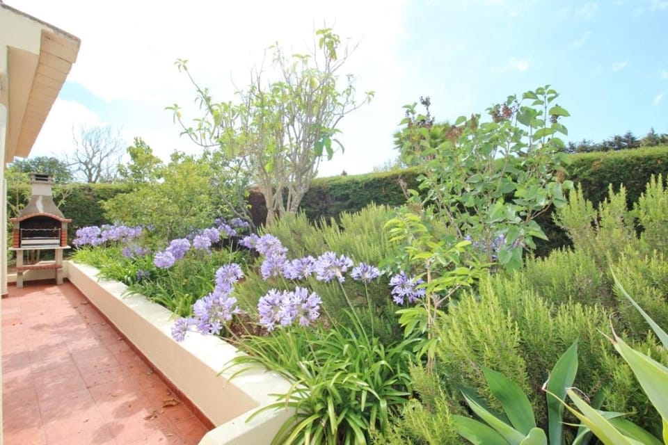 BBQ facilities, Balcony/Terrace, Garden view