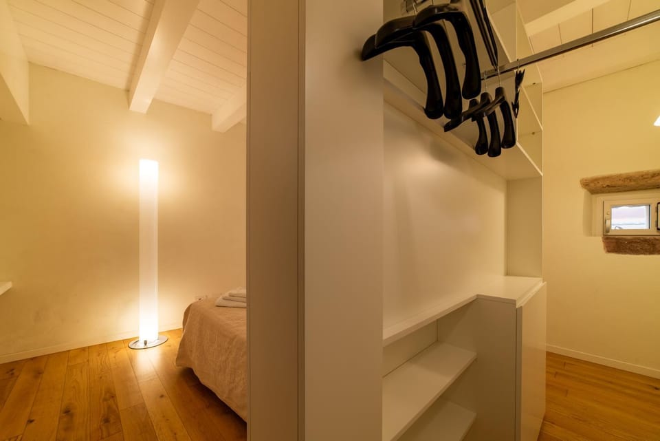 Bedroom, wardrobe