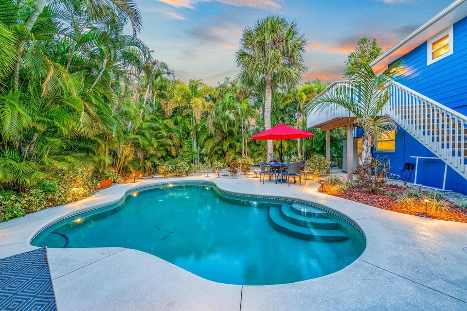 Pure Beach House in Holmes Beach