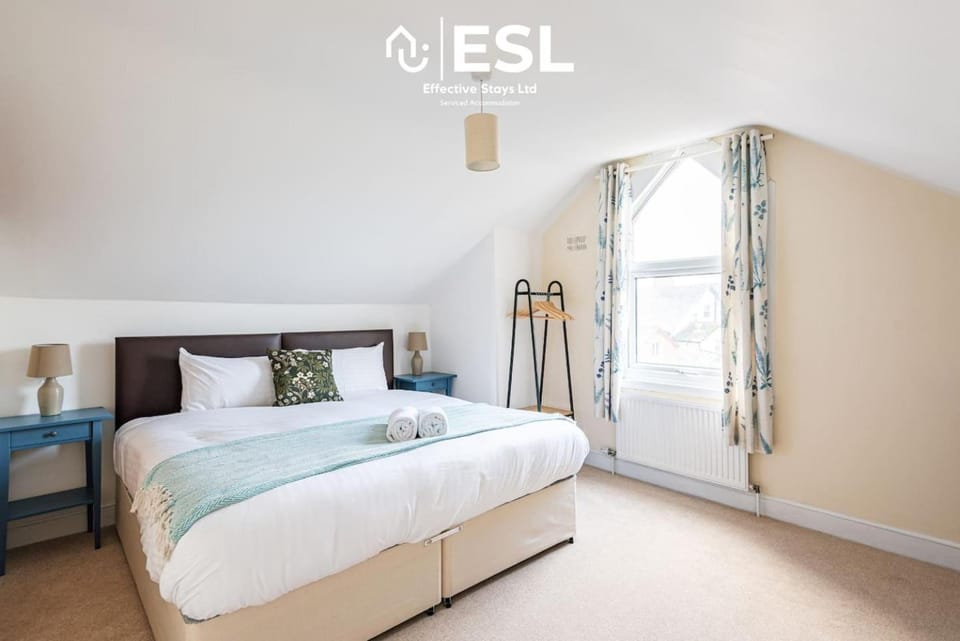 4 Bedroom House Close to Shrewsbury Town Centre House in Shrewsbury