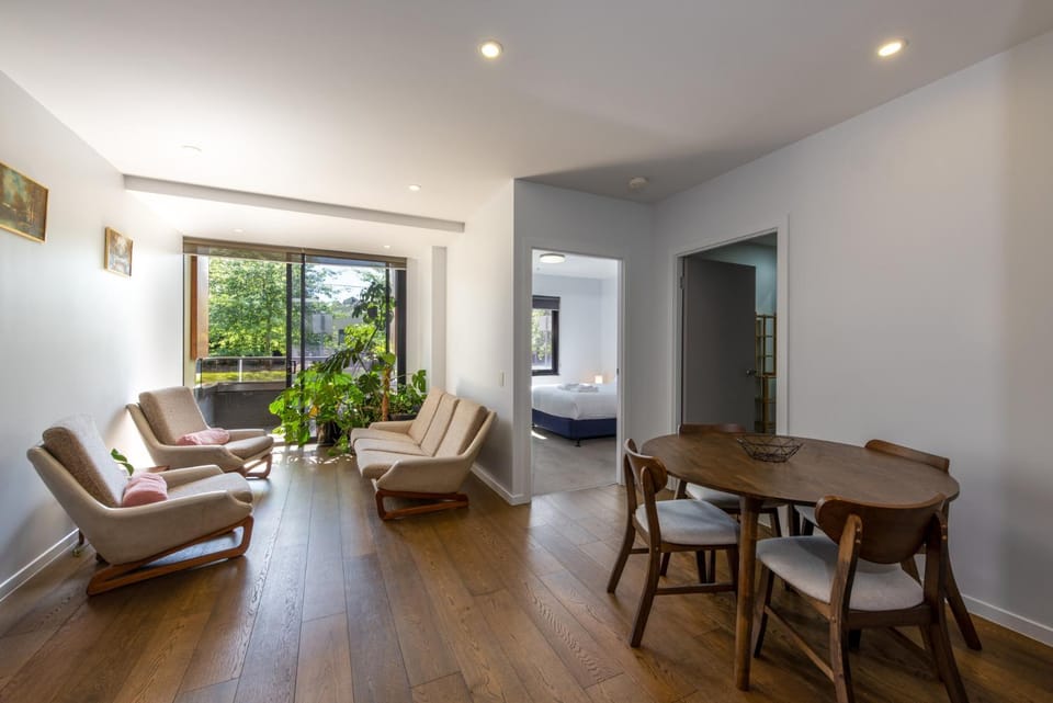 Cozy 1Bed Unit in leafy Carlton - 10 mins from CBD Apartment in Melbourne