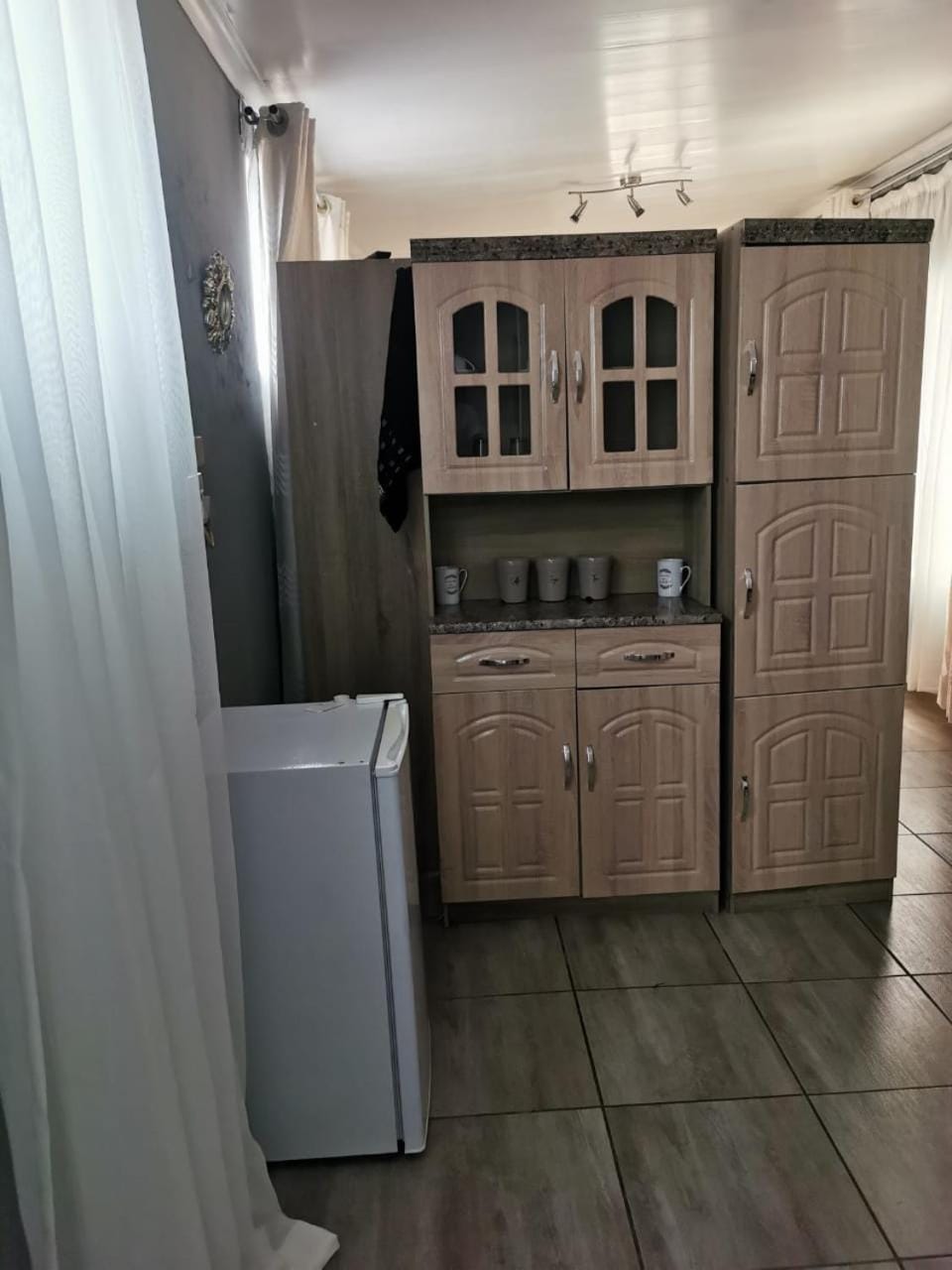 Issa Guest Cottage House in Johannesburg