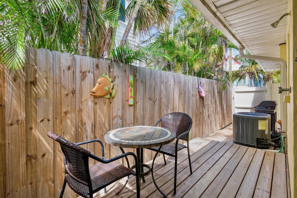 Sand And Sea 109 A Apartment in Anna Maria Island