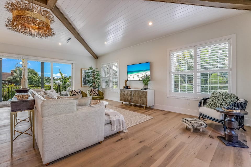 Banyan Manor House in Holmes Beach