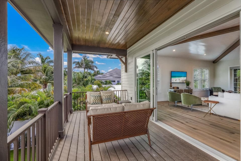 Banyan Manor House in Holmes Beach