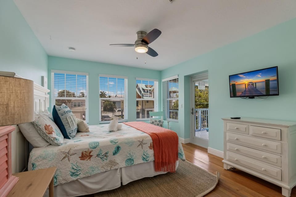 High Tide Haven House in Anna Maria Island