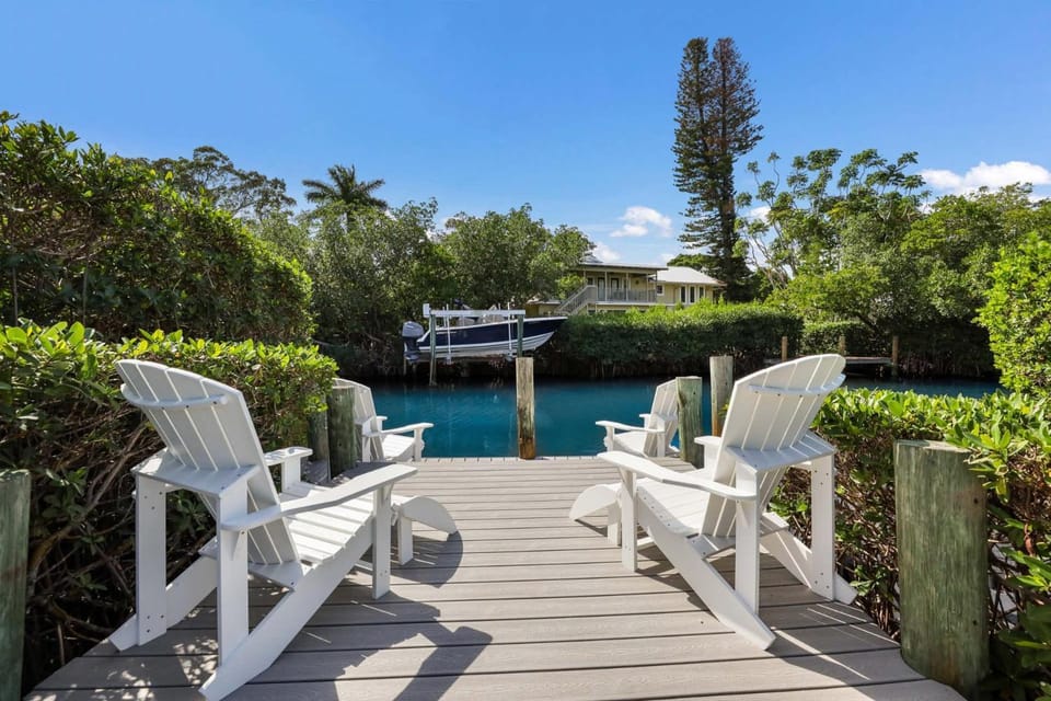 Lavender Lagoon House in Anna Maria Island