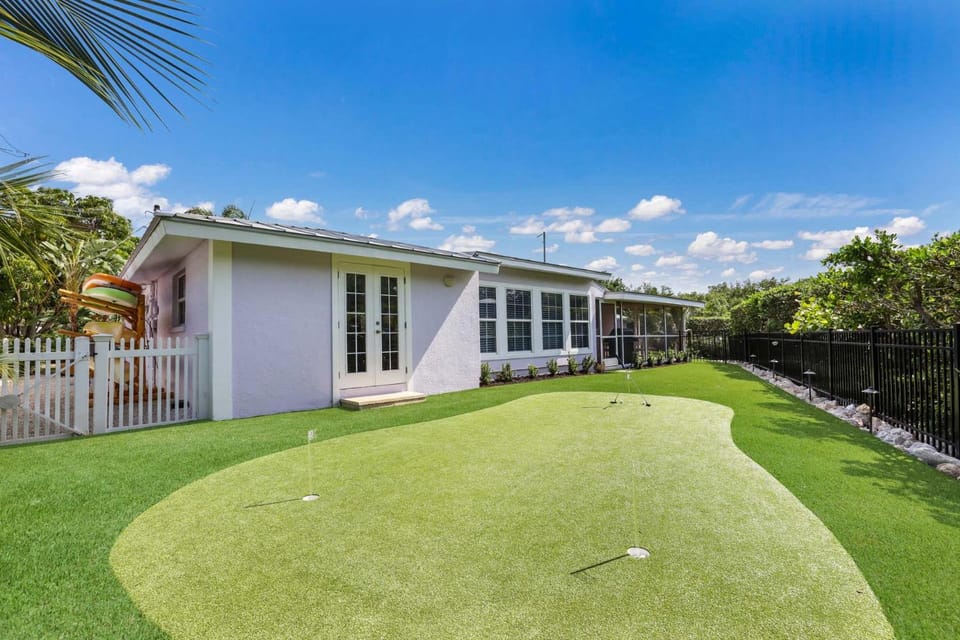 Lavender Lagoon House in Anna Maria Island