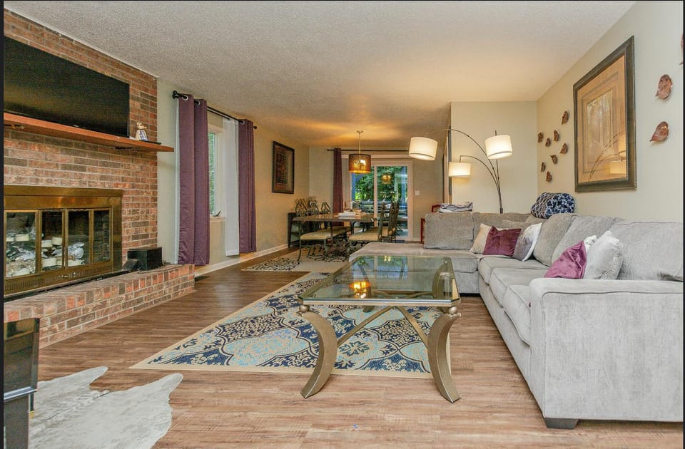 TV and multimedia, Living room