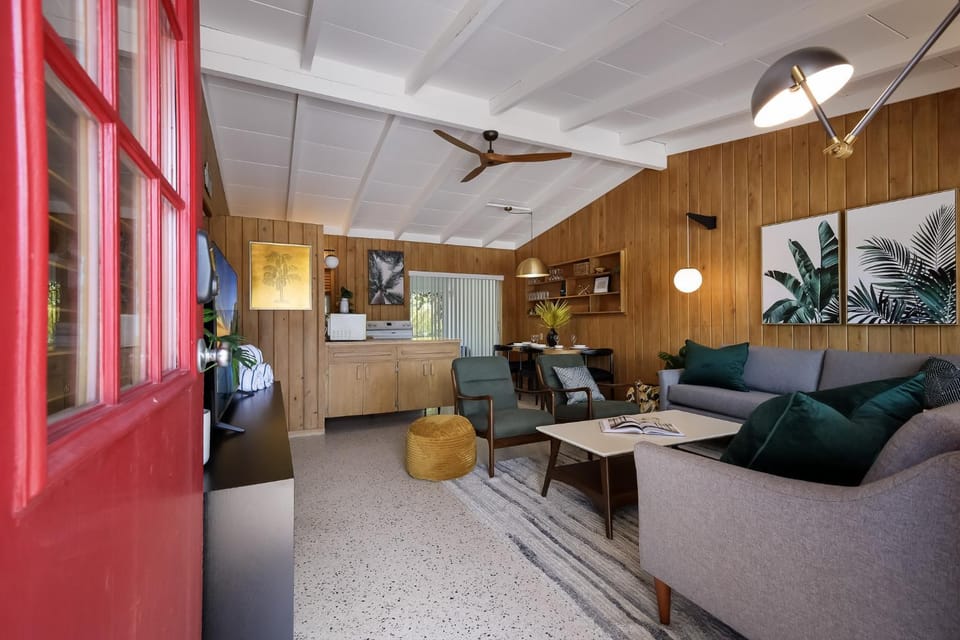 Bos Beach Bungalow House in Anna Maria Island