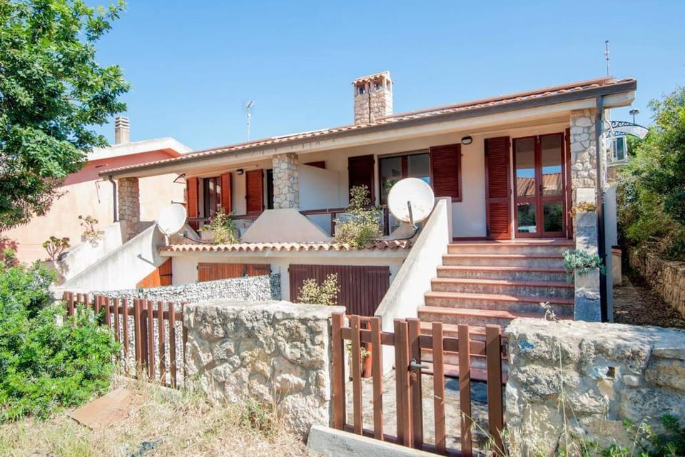 [MANDRIOLA-SURF PARADISE] Casa a 2 passi dal mare Apartment in Sardinia