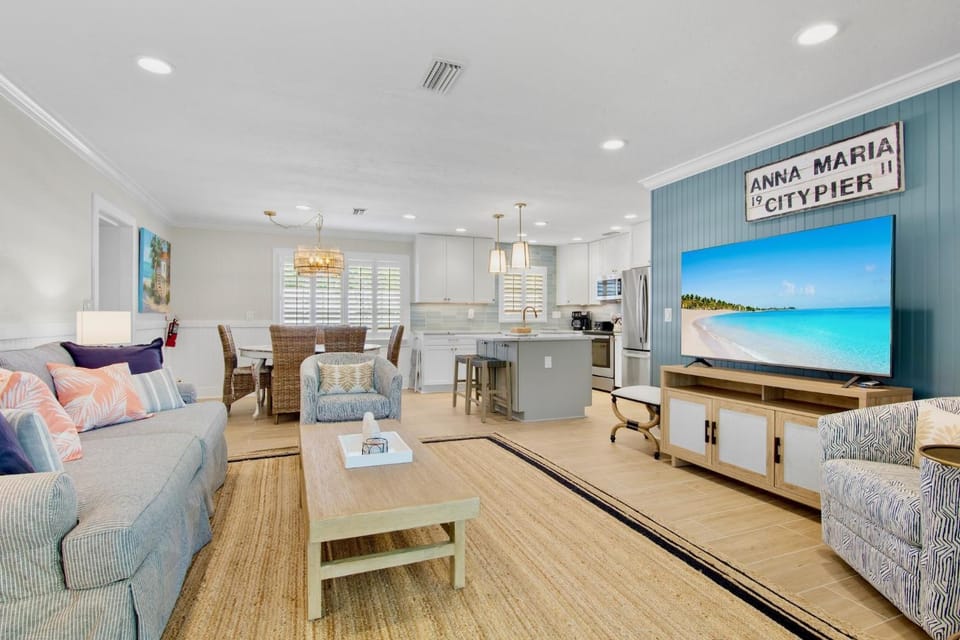 Coconut Lagoon House in Anna Maria Island