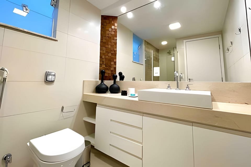 Renovated and charming close to Leblon beach! Apartment in Rio de Janeiro